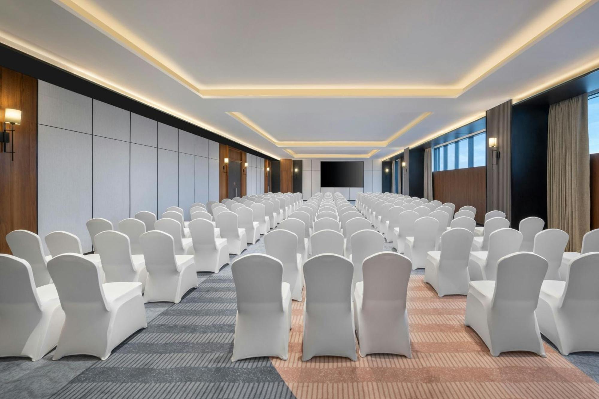 Four Points By Sheraton Chennai, Velachery Екстериор снимка